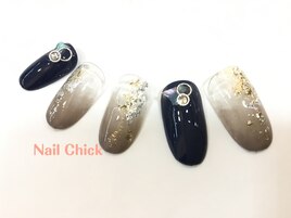 キラキラ箔ネイル