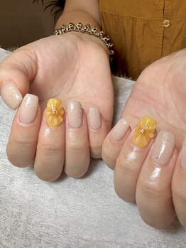 ひまわりネイル