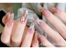 繊細な手描きアート◎≪【ソフトジェル】【ケア込み】持ち込みパーツ付け放題¥11980≫のクーポン！