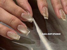 ネイルドットスタジオ 堺筋本町(NAIL DOT STUDIO)/マグネット×スキニーフレンチ