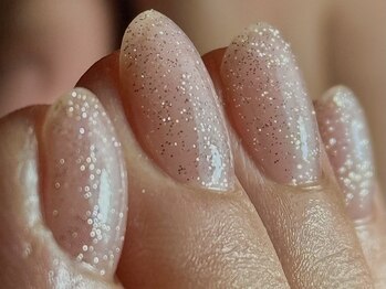 ミリアネイル 成城(Miliea nail)の写真/【美しいフォルムが強みのサロン】年齢を重ねても自爪を労わりながら、ネイル楽しめます！