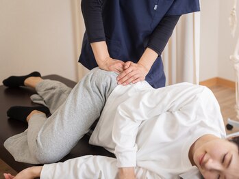 やざわ整体院 佐野店/施術の様子