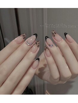 美人計ネイルサロン/ストーン付け4本まで