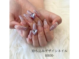 キラキラ詰め込みネイル