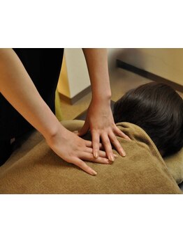 首・肩のつらさを改善したい