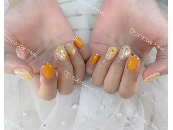 ココナッツネイル/