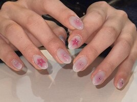 Yuna限定Y2K星チークネイル