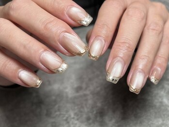 ライラ(Laira)の写真/マグネットネイル/上品ニュアンスネイル/フレンチネイルが人気☆お客様に合わせたデザインをご提案◎