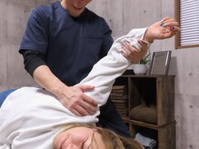 ケアル ケア(Kearuケア)/施術風景／鎖骨・肩