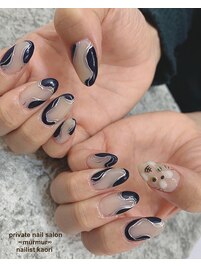 トラさんネイル