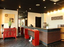 アランアランの雰囲気（受付）