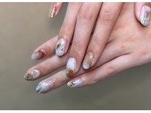 マルネイル(maru nail)の雰囲気（持ち込みメニュー有り（亀裂補強、長さ出し数本込み））