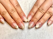 デサンジュ パリ 桑名店(DESSANGE PARIS)/