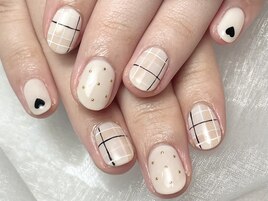 定額6820円ネイル