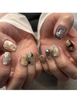 ブランシュ(Blanche)/nuance nail