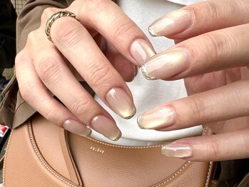 サリナスネイル(SARINASNAIL)/マグネット×フレンチ