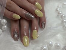 ベレッツァ 折尾店(Bellezza)/白ドットネイル！