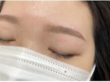 ビューステージ アイブロウサロン 高崎/丸み平行眉