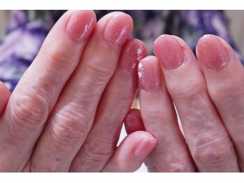 ジェルネイル初めての方に！