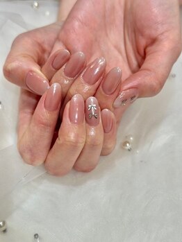 ラ ボーテ 野々市(LABEAUTE)の写真/【初回シンプルコース￥5500～】豊富なカラー、パーツの中から上品な指先へ大人の女性に人気◎