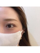 イードット(E.)/デザインまつ毛パーマで垢抜け