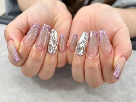 キラキラゴージャスネイル