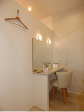 テテミオール(tete MIOR)/