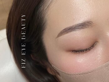 フィズ アイ ビューティ 豊川八幡店(fiz eye beauty)の写真/【顔印象の8割】眉毛スタイリングで印象UP!"黄金比デザイン×WAX脱毛"眉メイク付で翌日からも美眉に♪