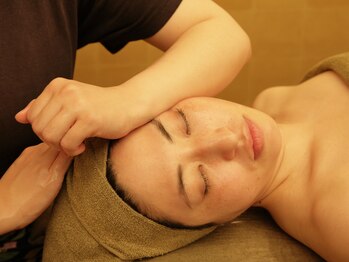 ルーエ ゼン エニシ(Ruhe Zen enishi)/結果にこだわる小顔フェイシャル