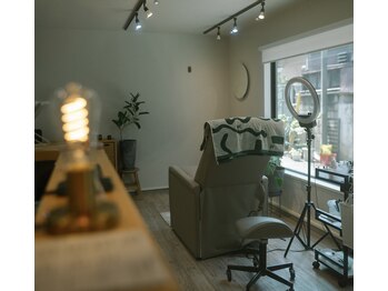 ルナ(Luna)の写真/【三軒茶屋のプライベートサロン】一席だけのサロンで周りを気にせずリラックス♪マツエク/まつげパーマ
