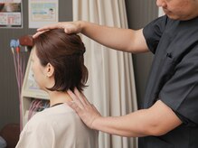 オカモト鍼灸整骨院/骨盤矯正/肩甲骨/猫背＆姿勢矯正