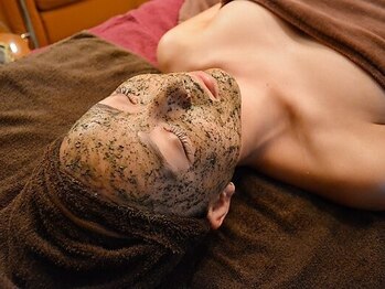 ココリール(CocoRIRE)の写真/【REVIハーブピーリング導入店♪】肌に優しい次世代ハーブピーリング!思わず触りたくなる陶器の様な美肌へ!