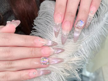 グロー ネイル(Glow Nail)/