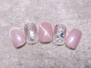 コキーユ(Coquille)の写真/カラー豊富☆定番～トレンドデザインまで幅広く対応◎〈丁寧な施術×高技術〉で周りと差が付く上品ネイルを