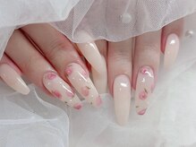 ビジューネイル(bijou nail)/