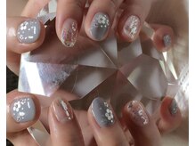 アイラッシュアンドネイル ブルーミン(Bloomin)/ホロ、フラワーネイル