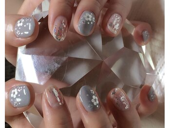 アイラッシュアンドネイル ブルーミン(Bloomin)/ホロ、フラワーネイル