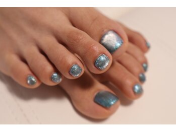 ロンディネ(Rondine)/マグネットネイル