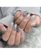 フェリス(feliz)/－