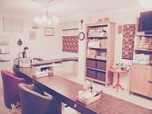 レイラ ネイルサロンアンドスクール(Leyla nailsalon&school)