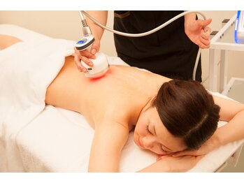 えすてさろん ケイアンドエフ(k&f)/凸凹セルの改善・サイズダウン