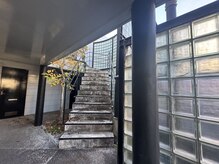 スイ(Sui)/こちらから２階に上がります！