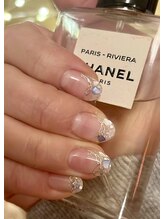 エフツー(F2)/ラグジュアリー