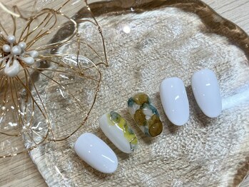 トゥデイズ ネイルズ 大宮(todays nails)/ニュアンスネイル 大宮東口