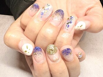 パープルの爪屋/お月見ネイル