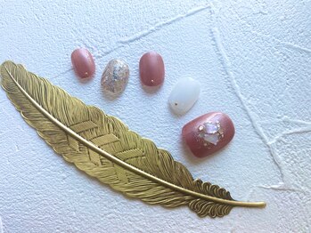 ネイルサロン クリスタルリーフ(Nailsalon Crystal Leaf)/定額フットデザイン