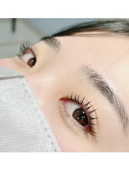 ビビ(Vi/Bi)/流し目美人