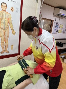 少林経絡整体院の写真/独自技術で高評価の施術。磁石入りの棒で腰のお悩みをケアしてリフレッシュ☆