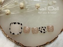 ネイルドール(Nail Doll)/フット　シンプルな凹凸ネイル
