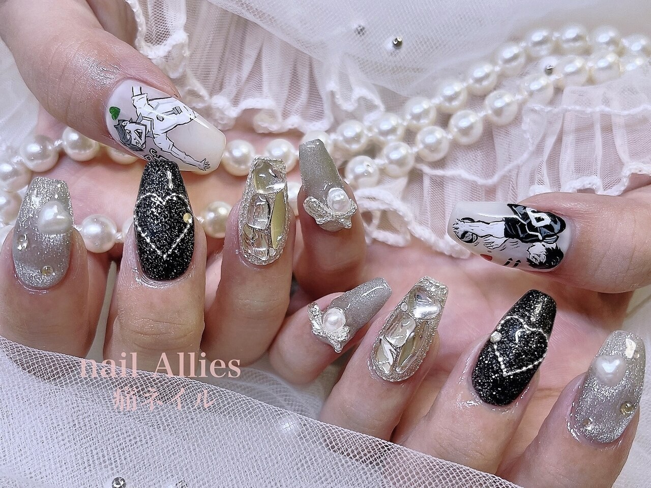 2025年-2026年冬トレンド】ブラック ロングのネイルデザイン集｜人気順